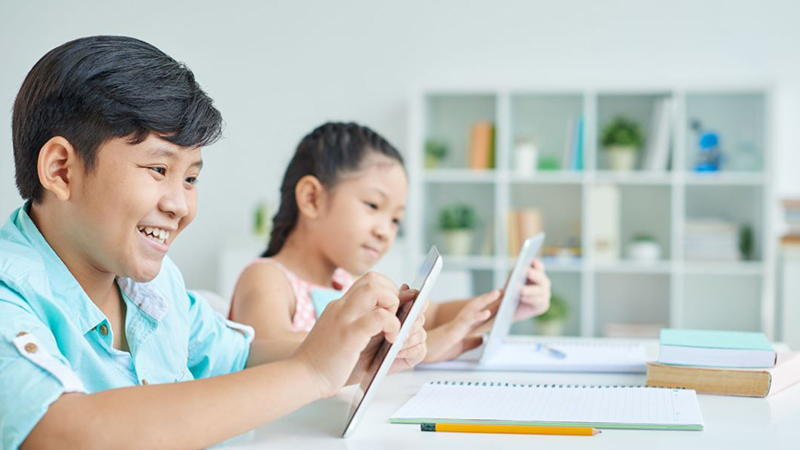 Iniah Cara Belajar Online Di rumah Agar Menyenangkan bagi Anak